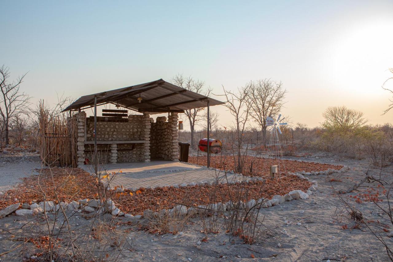Etosha Trading Post Campsite Окаукуэджо Экстерьер фото
